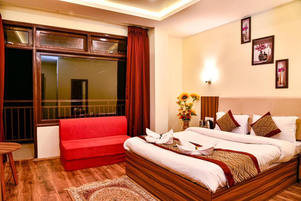 Rufina Palm Bliss Hotel Pelling Exterior photo