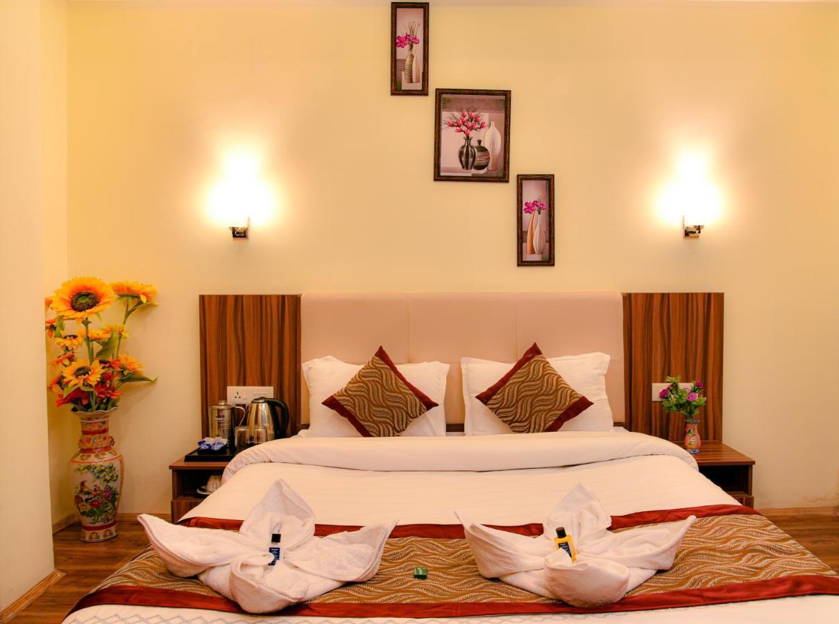 Rufina Palm Bliss Hotel Pelling Exterior photo